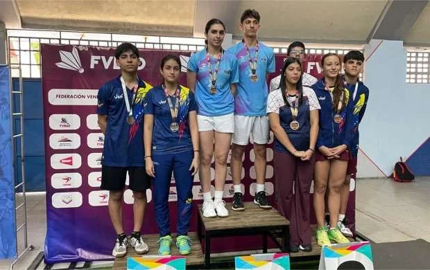 Azərbaycan badmintonçuları Venesuelada 3 "qızıl" qazandılar 