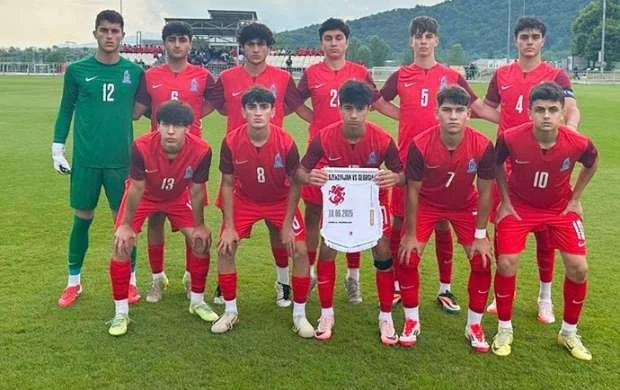 U-17 Gürcüstanla bərabərə qaldı 