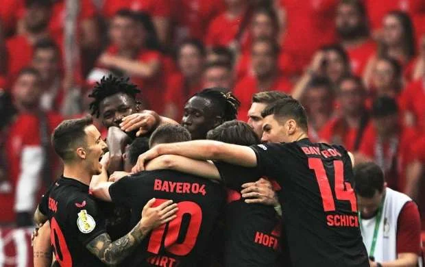 "Bayer" PSJ-nin oyunçusunu transfer etdi 