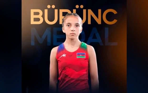 AÇ: Nəzrin medalını "tuş"la qazandı 