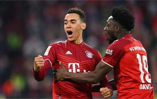 "Bayern Münhen"klublararası dünya çempionatına "qol yağışı" ilə başladı 