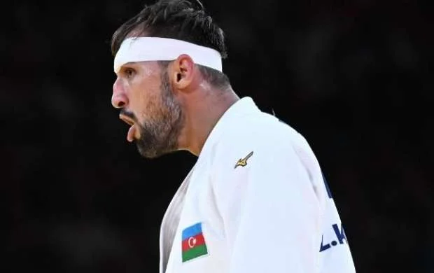 Dünya çempionu: Zelim Kotsoyev mübarizəyə başlayır 