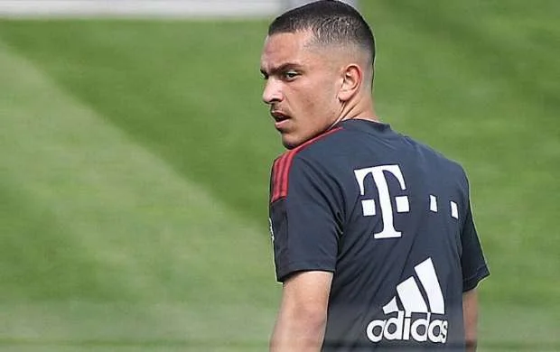 "Bayern Münhen" İbrahimoviçi icarəyə verdi - RƏSMİ 