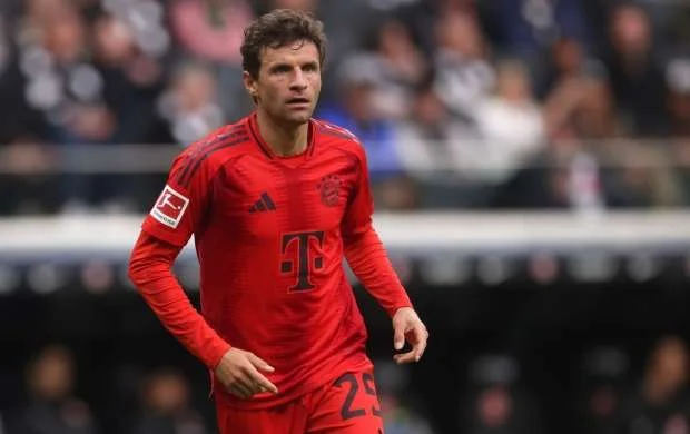 "Kimsə mənim kimi 90 dəqiqə istidə qaça bilirsə..." - Tomas Müller 