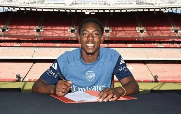 "Arsenal" "Real"ın istədiyi istedadla müqavilə yenilədi - RƏSMİ 