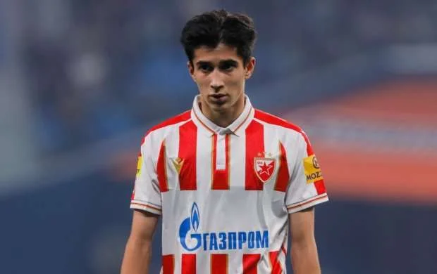 "Srvena Zvezda" rusu Rusiya klublarına satmaqdan imtina etdi 