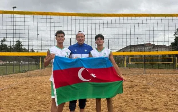 Azərbaycan milliləri Ermənistan və Gürcüstani yenərək 1/4 finala yüksəldilər 
