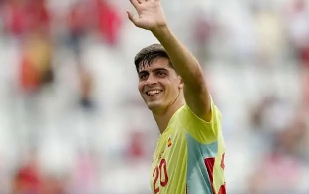 İtaliya çempionu İspaniya millisinin üzvü ilə razılığa gəldi 