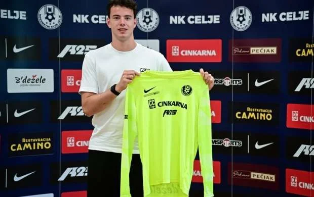 "Sabah"ın rəqibi yeni transfer reallaşdırdı 