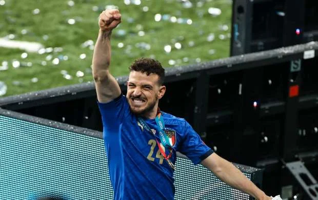 "Milan" millinin üzvü ilə vidalaşdı 