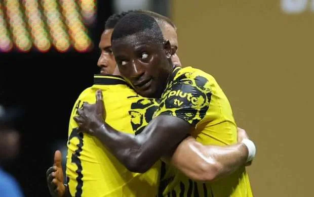 "Borussiya Dortmund" meksikalıları məğlub edib "Real"a rəqib oldu 