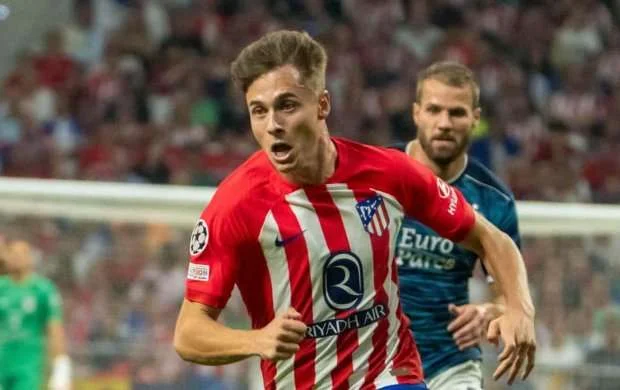 "Betis" milli üzvü ilə gücləndi - RƏSMİ 