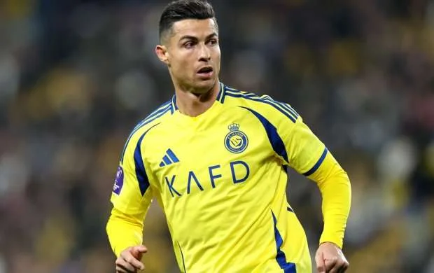 Ronaldu "Əl-Nəsr"ə bu hücumçunu almağı məsləhət gördü 