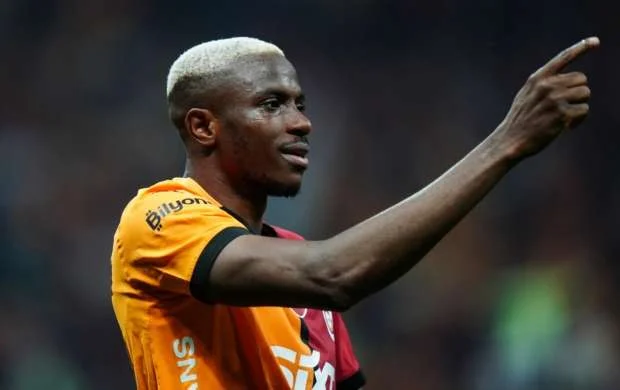 "Napoli" "Qalatasaray"ın Osimhen üçün göndərdiyi bu təklifə də razı olmadı - MƏBLƏĞ 
