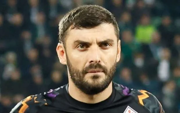 "Milan" 35 yaşlı qolkiperlə anlaşdı 