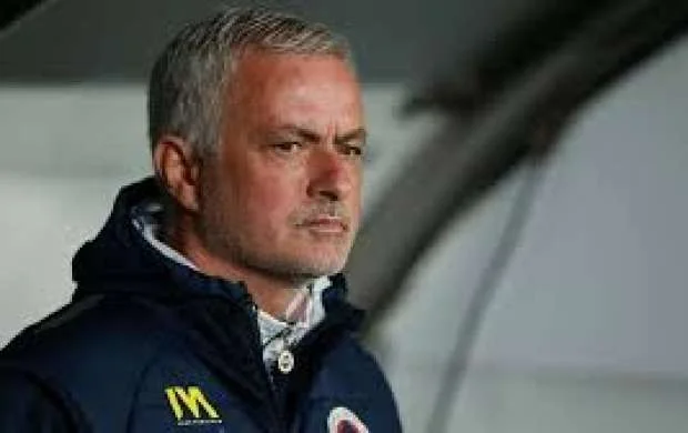 Mourinyu bu 5 futbolçunun satışına razılıq verdi 