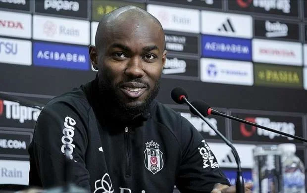 "Beşiktaş" İspaniya klubunun bu təklifini rədd etdi 