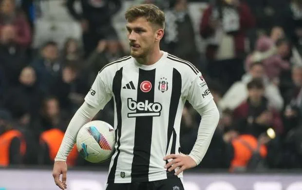 İtaliya klubu "Beşiktaş"la anlaşdı 