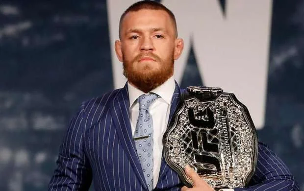 Makqreqor UFC-yə qayıtdı 