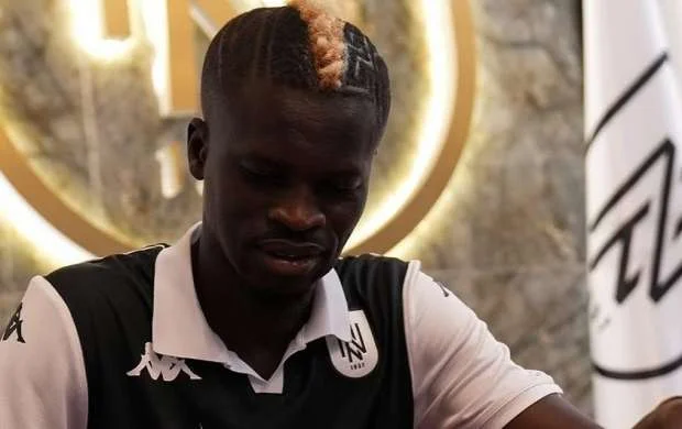 “Neftçi” afrikalı futbolçu ilə müqavilə imzalayıb 