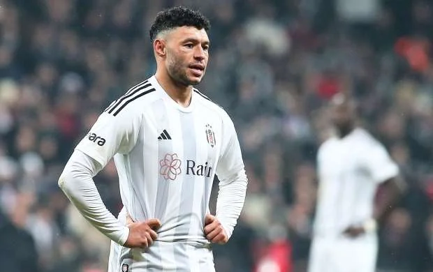 Aleks Oksleyd Çemberleyn "Beşiktaş"ın başına bəla oldu 