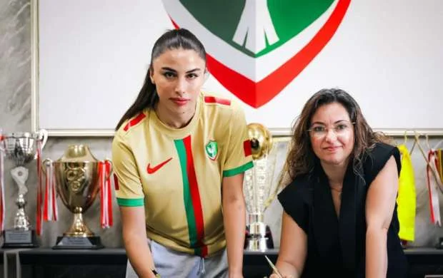 Ayşən Əhmədova Türkiyədə klubunu dəyişdi 