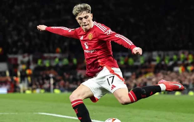 "Mançester Yunayted"in futbolçusu London nəhəngi ilə anlaşdı - SON DURUM 