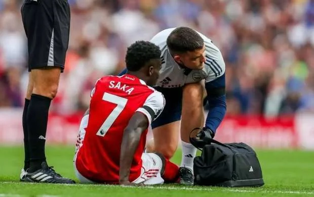 "Arsenal"ın vingeri uzun müddətə sıradan çıxdı 