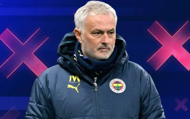 "Fənərbağça" Mourinyunu istefaya göndərdi 