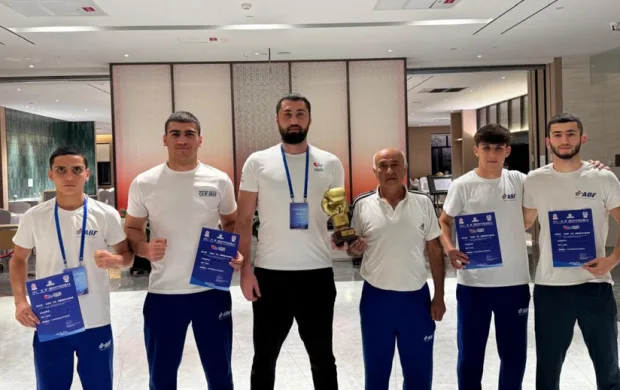 Azərbaycan boksçuları Çində dörd medal qazanıblar 