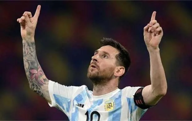 Messi Cənubi Amerikanın tarixinə düşdü - Rekord yeniləndi 