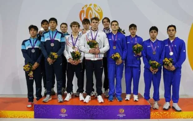 Azərbaycan üzgüçülərindən III MDB Oyunlarında daha bir medal 
