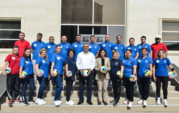 "Playmakers" layihəsi çərçivəsində təlim-seminar keçirildi 
