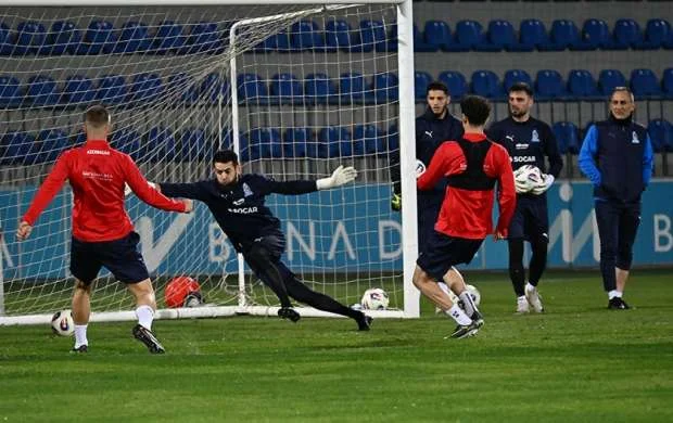 Azərbaycan millisi Fransa və Ukrayna ilə oyunların hazırlığına başladı - FOTOLAR 