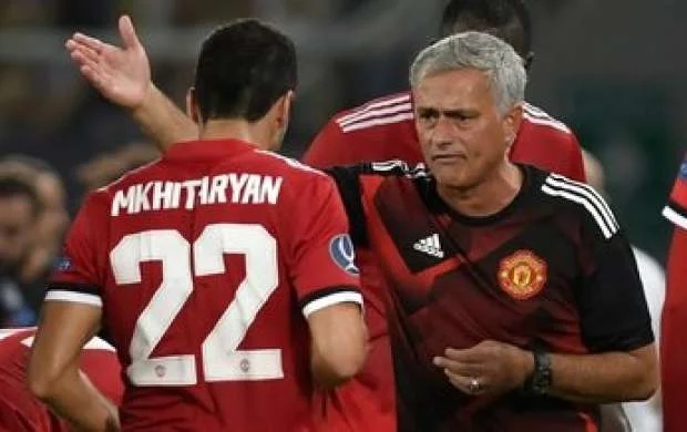 Mourinyu erməni oyunçunu sıxma-boğmaya salırmış 