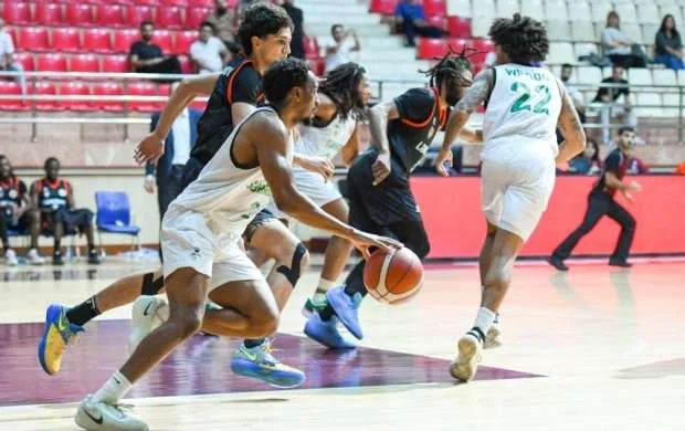 ABL: "Sərhədçi" "Lənkəran"ı yendi 
