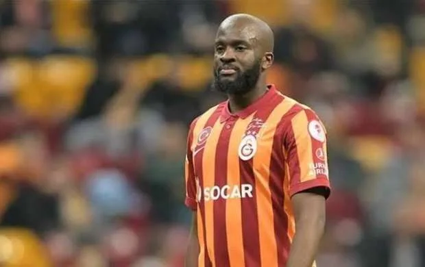 Fransalı ulduzdan sərt sözlər: “Okan Buruk futboldan anlamır” 