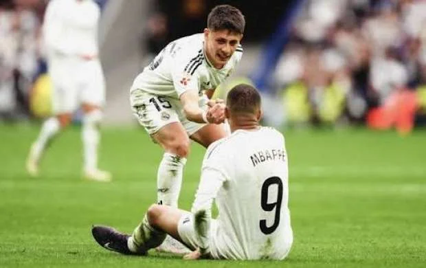 Arda Gülər və Mbappe tandemi parlamağa davam edir 