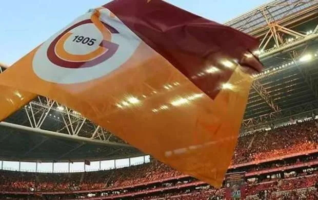 "Qalatasaray"ın ulduzu ÇL matçından öncə zədələndi 