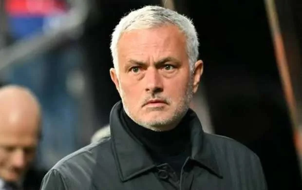 Mourinyu: “Benfika” Kərəmi itirdiyinə görə peşmandır” 