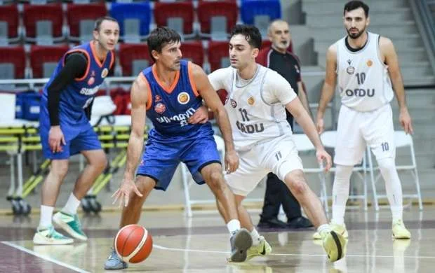 ABL: "Ordu" "Sumqayıt"ı darmadağın etdi 