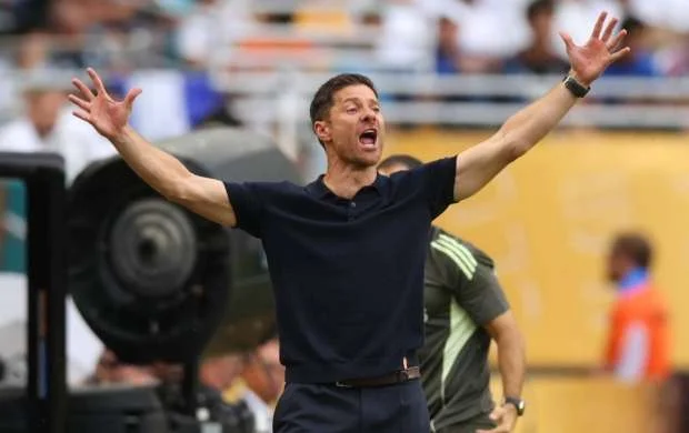 Xabi Alonso Zidanın uğurunu təkrarladı 