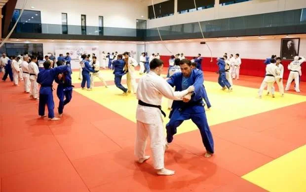 Azərbaycan paracüdoçuları olimpiyaçılarla birlikdə məşqlərə başladılar 