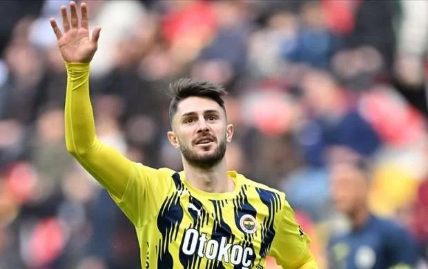 İngiltərə klubu İsmayıl Yüksək üçün "Beşiktaş" - "Fənərbağça" derbisində olacaq 