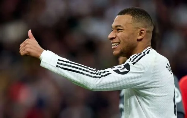 Mbappe PSJ ilə "Real Madrid"i müqayisə etdi 