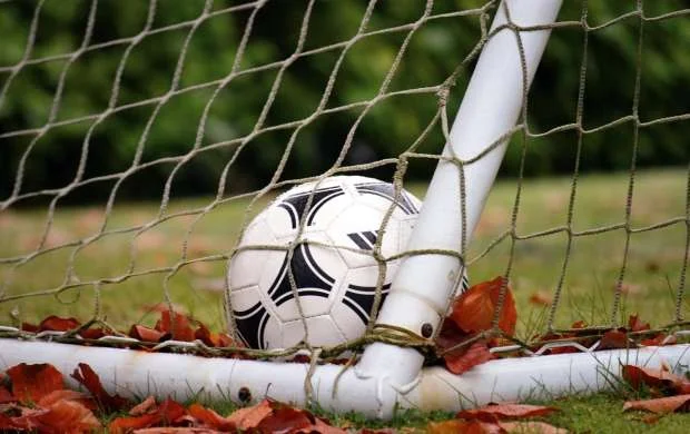 Sabirabadda ev yiyəsi ilə qonaqlar arasında futbola görə dava düşdü 