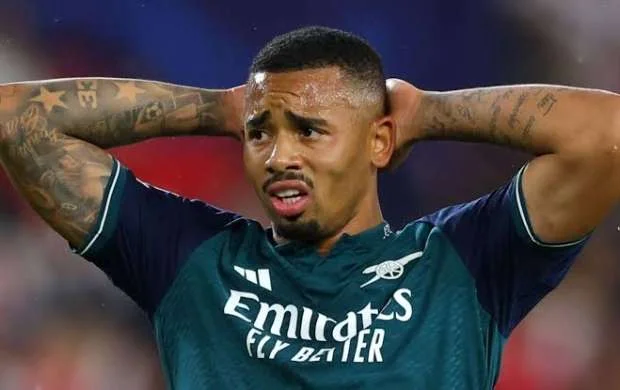 “Arsenal” Qabriel Jesusa qapını göstərdi 
