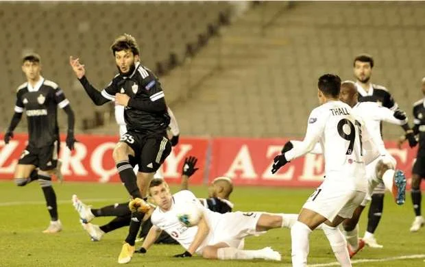 "Qarabağ"la "Neftçi" arasında oyunlarda bu hesab 10 dəfə qeydə alınıb 