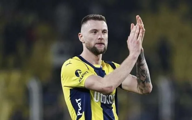 "Fənərbağça"nın ulduzuna İtaliya nəhəngindən təklif - Cavab nə oldu? 