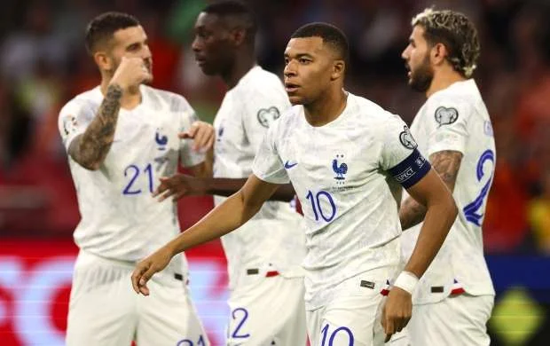 Mbappe Fransa yığmasının tarixinə düşdü - Millimizlə oyunda da fərqlənsə... 